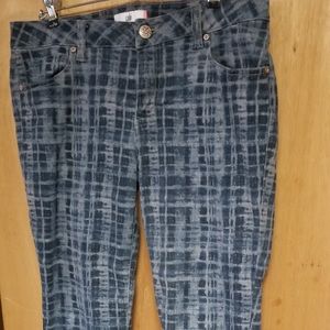 Cabi jeans size 12, skinny.